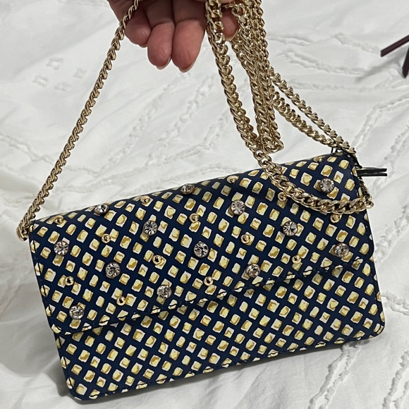 Banana Republic Handbags - 🎉FINAL SALE🎉 Banana Republic cross body / clutch purse